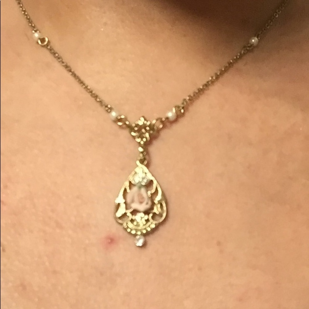 1920s inspired necklace